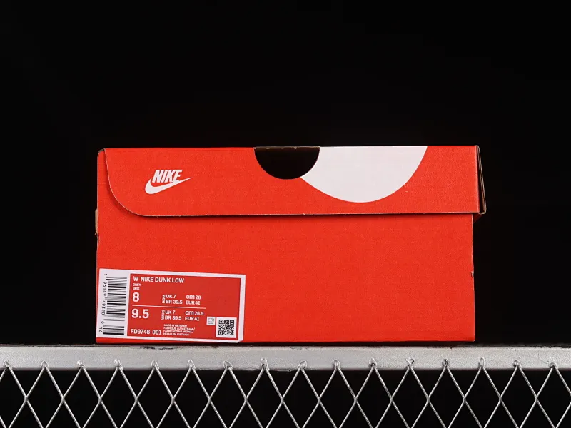 All Categories Nk SB Dunk Series Nk SB Dunk Low Low-top sneakers Cost-effective version Dunk Low "Ironstone" Iron ore SB low-top sports and leisure sneakers FD9746-001